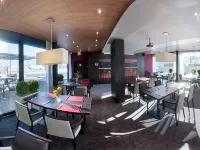 Holiday Inn Express ZÜRICH AIRPORT by IHG Hotels near Seebach