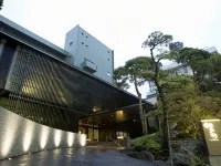 伊東溫泉遊季亭旅館 伊東站附近的飯店