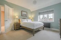 Gardeners Cottage - 2-Star