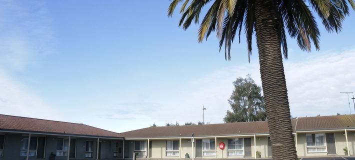 Golden Palms Motel Hotels in Geelong