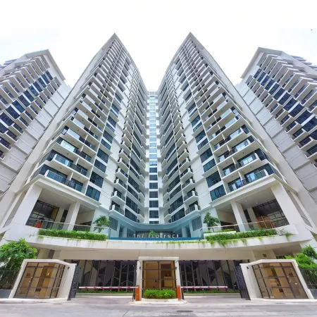 Posh 2Br 2 Blcny nr Venice Mall, BGC nr T3 200mbps