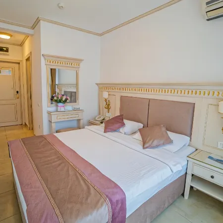 Hotel Sulina International