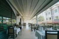 216 Castle Hotel - breakfast