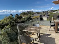 Little Kaiteriteri Rose's bach -3min walk to beach - 2-Star
