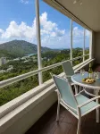 Updated 1BR/1BA - "Island Sol" with fantastic views - 3-نجوم
