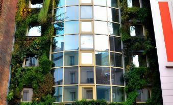 Green Hotels Confort Paris 13