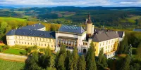 Chateau Zbiroh Hotels in Zbiroh