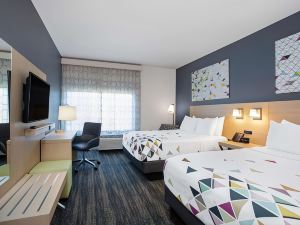 La Quinta Inn & Suites by Wyndham Manassas VA-Dulles Airport