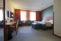 Hotel Oscar Hotels near Varkaus Museum