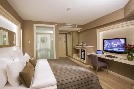 Limak Eurasia Luxury Hotel