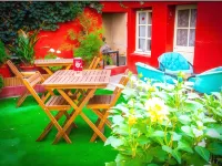 Ariane Hotels in Cusset