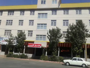 Karoon Hotel