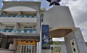 Magic Wizard Hostel