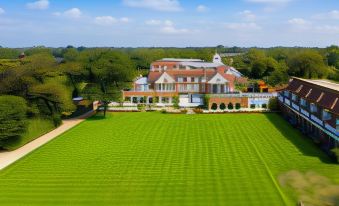 Chewton Glen Hotel - an Iconic Luxury Hotel