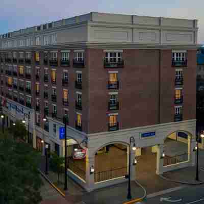 Hampton Inn Savannah-Historic District Hotel Exterior