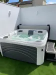 Gloucester Place Townhouse with Hot Tub!