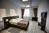 West Hotel