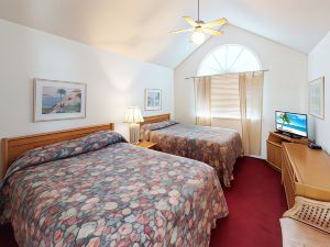 Club Villas - 4 Bedroom Condos by Coastline Resorts