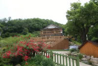 Mungyeong Sannaeeum Pension