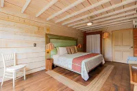 Latica Lodge Hotels in Paraiso