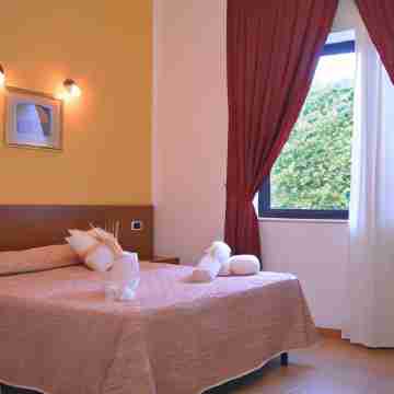 Desusino Residence & Hotel Rooms