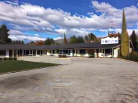 Alpine Motel Hotels in Wanaka