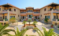 Aloni Suites - breakfast