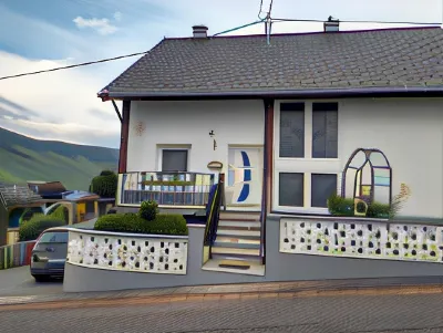 Gästezimmer Bernkastel - Gästehaus Barbara Hotéis em Lieser