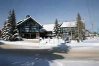 The Viking Lodge - Downtown Winter Park Colorado Hotel di Fraser