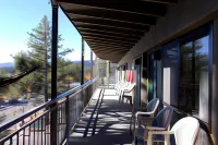 Pepper Tree Inn Tahoe City