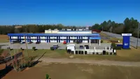Sunrise Inn Hotel di Eastman