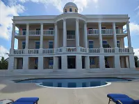 Ocean West Boutique Hotel Hotels near Cove Beach