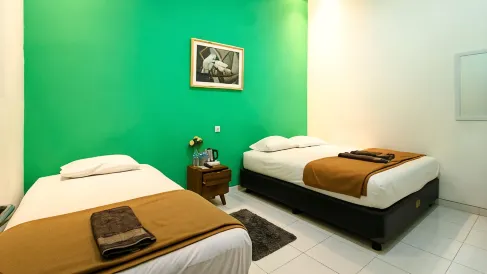 The Cabin Tugu Hostel