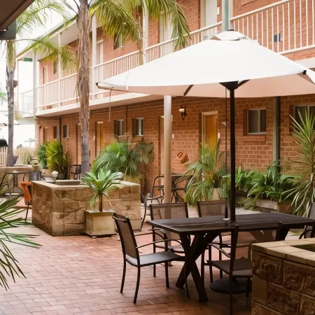 Central Yarrawonga Motor Inn