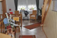 باي هولتسين