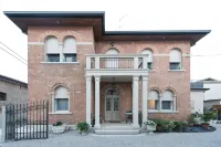 دافن بد آند بريكفاست فنادق في 