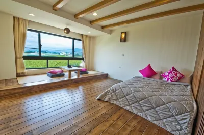 SHYE Lithuania Homestay Hotels in Sea of Flowers In Shinshe