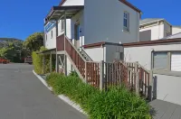 Albany Central Apartments