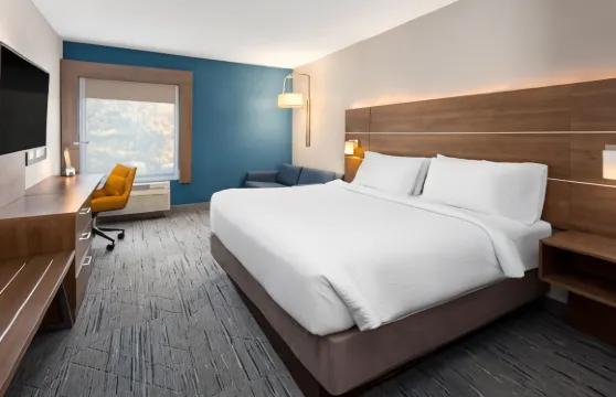 智選假日酒店新奧爾巴尼-路易斯維爾西北（IHG）