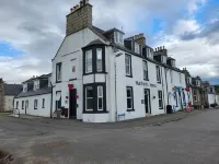 Macbeth Arms Hotels in Banchory