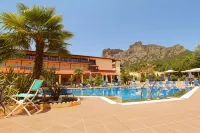 Famissi Eden Hotel - Pools