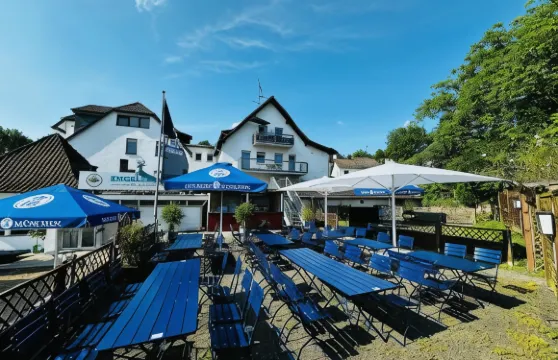 英格爾斯科爾成酒店