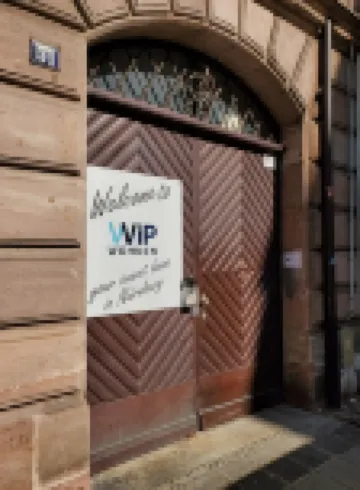 GuestHouse Köhn51, Zentral Gelegene, Stilvoll Eingerichtete Zimmer Mit Eigener Teeküche