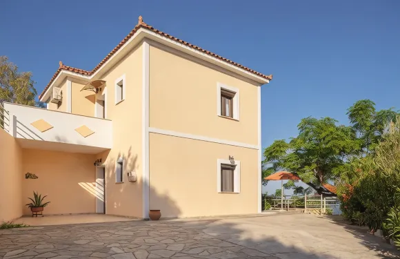 普拉塔那吉別墅