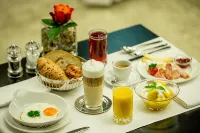Dasbreitehotel am Rhein Hotels in Basel