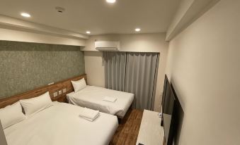 Hotel Living Inn Kenchoumaeeki