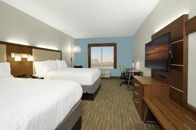 Holiday Inn Express & Suites Columbus North Hotels near Riverview