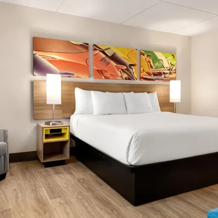 Hotel Bo, a Days Inn by Wyndham Chattanooga Downtown