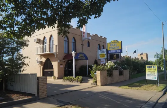 謝珀頓鐘塔旅館