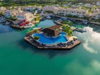 포트 세인트 찰스  호텔